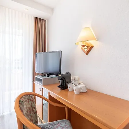 Elisenhof Hotel 4*
