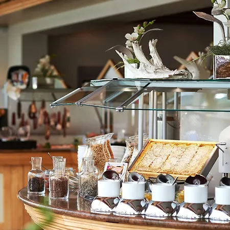 ホテル Elisenhof メンヒェングラートバッハ