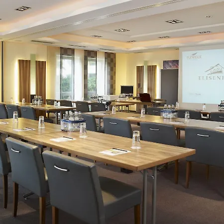 Elisenhof ホテル