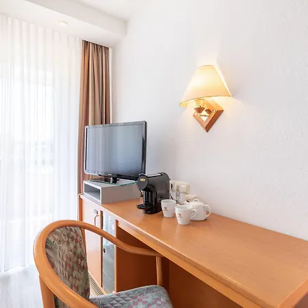 Hotel Elisenhof 4*