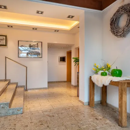 Otel Elisenhof Mönchengladbach