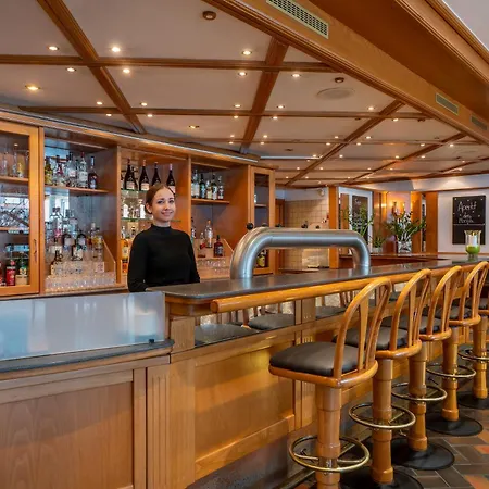 Elisenhof メンヒェングラートバッハ