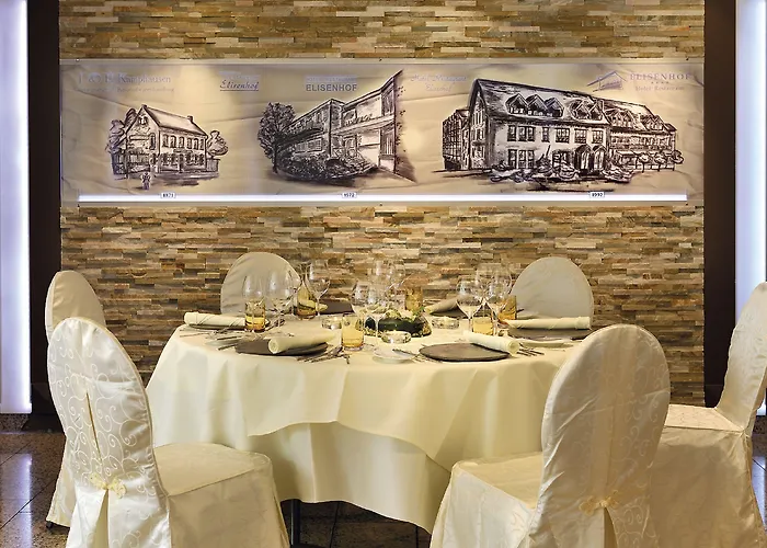 Hotel Select Elisenhof 4*